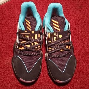 Adidas Harden Vol. 4 Geek Up Boys size 6